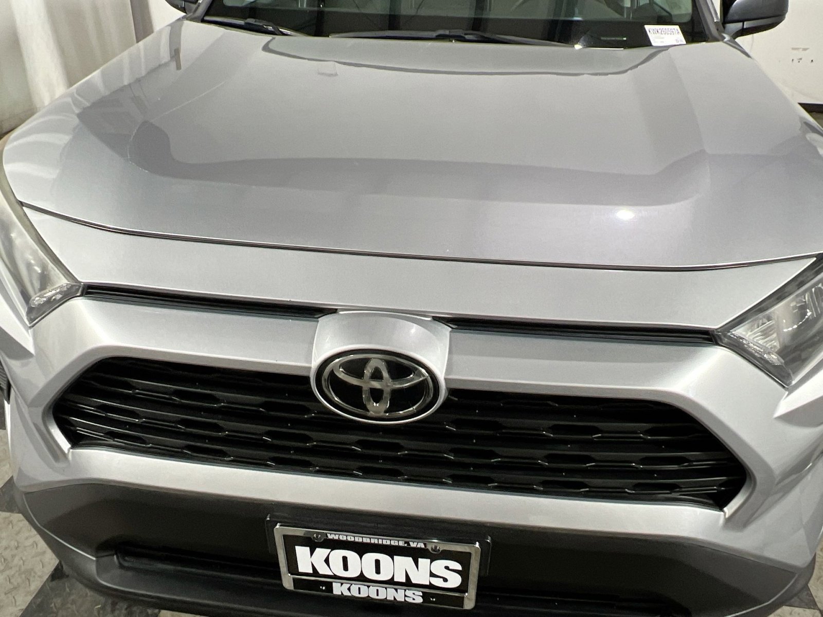 Used 2021 Toyota RAV4 LE AWD/4WD image 11