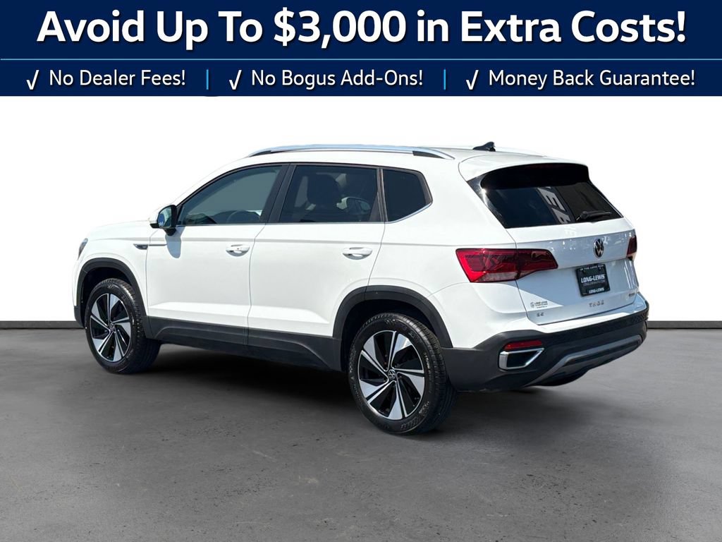 Used 2024 Volkswagen Taos SE AWD/4WD image 4