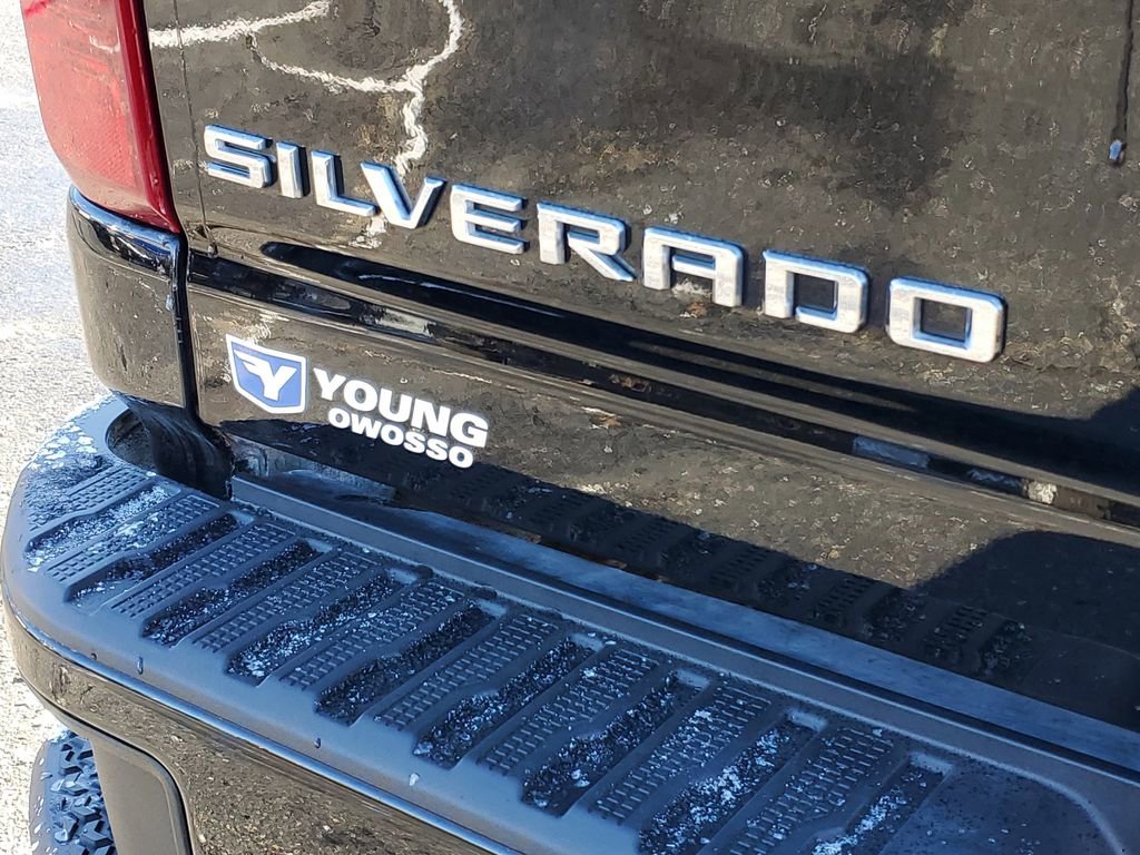 Certified 2024 Chevrolet Silverado 2500 Custom w/ Custom Value Package image 32