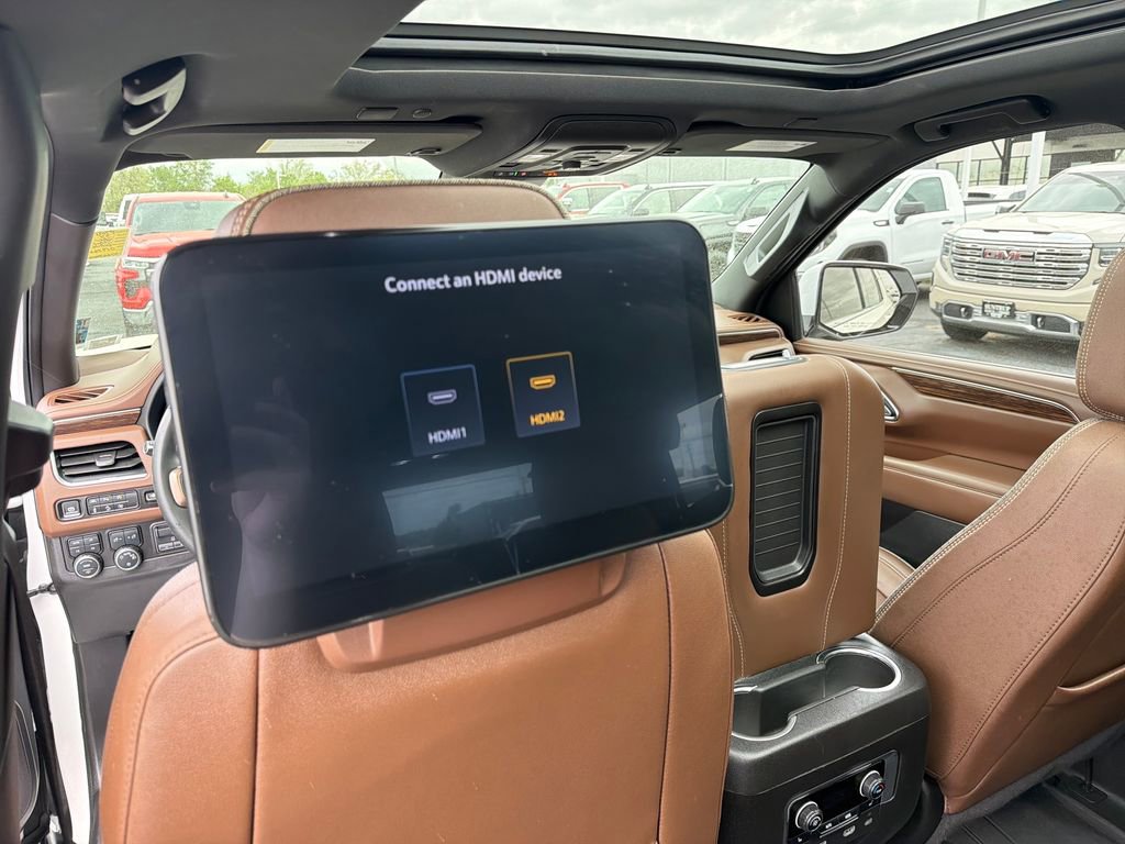Used 2024 Chevrolet Tahoe High Country image 32