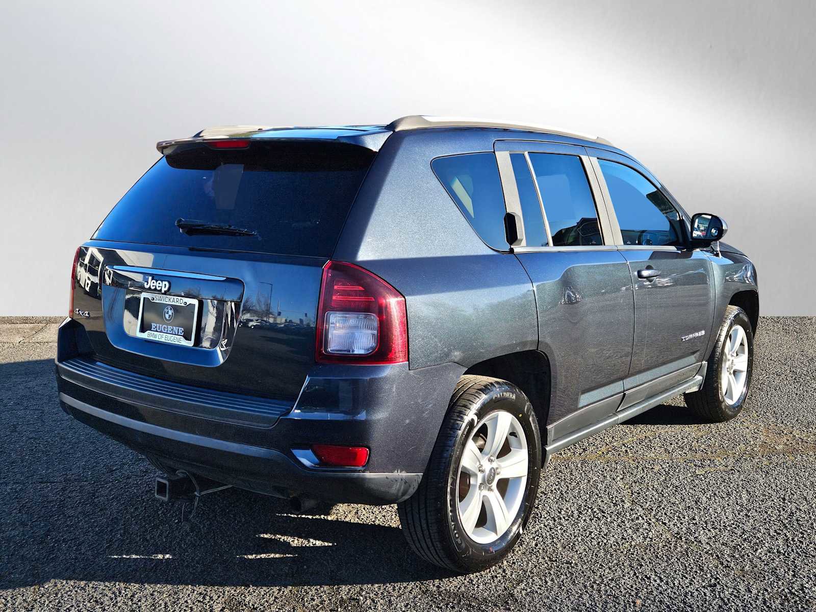 Used 2015 Jeep Compass Sport w/ Power Value Group image 3