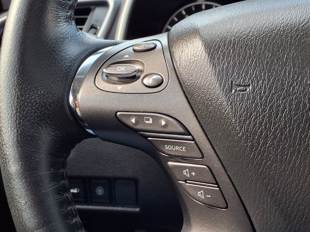 Used 2019 Nissan Murano Platinum w/ Cargo Package FWD image 16