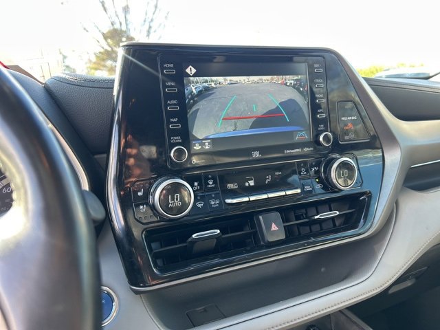 Used 2022 Toyota Highlander Limited image 26