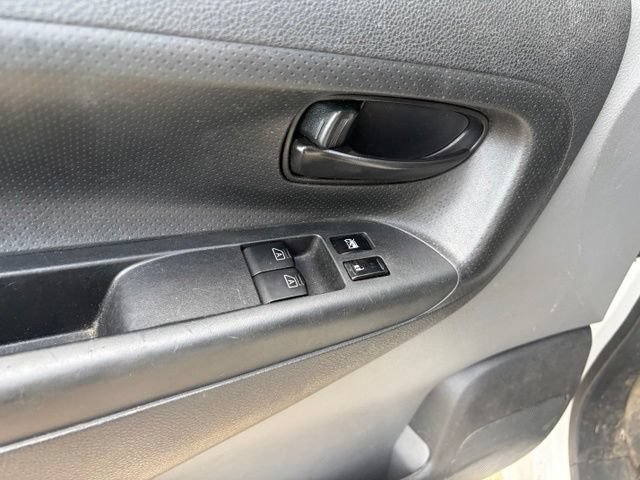 Used 2020 Nissan NV200 S FWD image 9