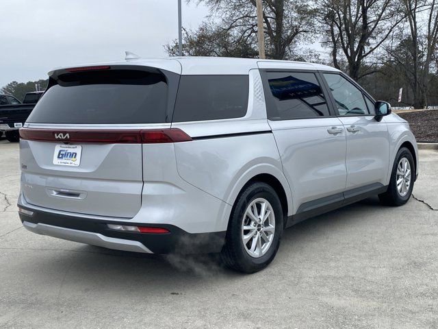 Used 2023 Kia Carnival LX image 5