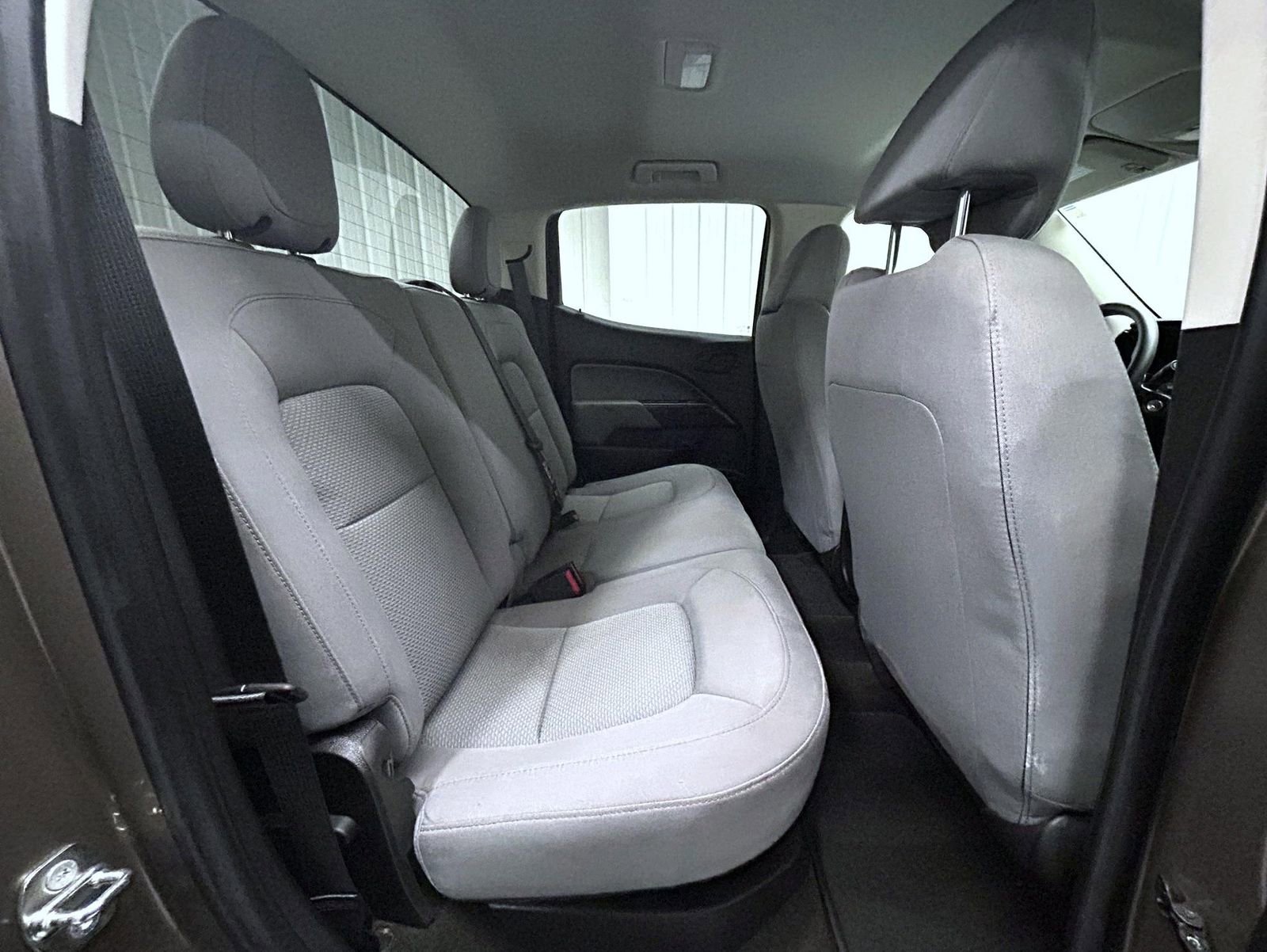 Used 2015 GMC Canyon 2WD Crew Cab w/ Convenience Package image 18