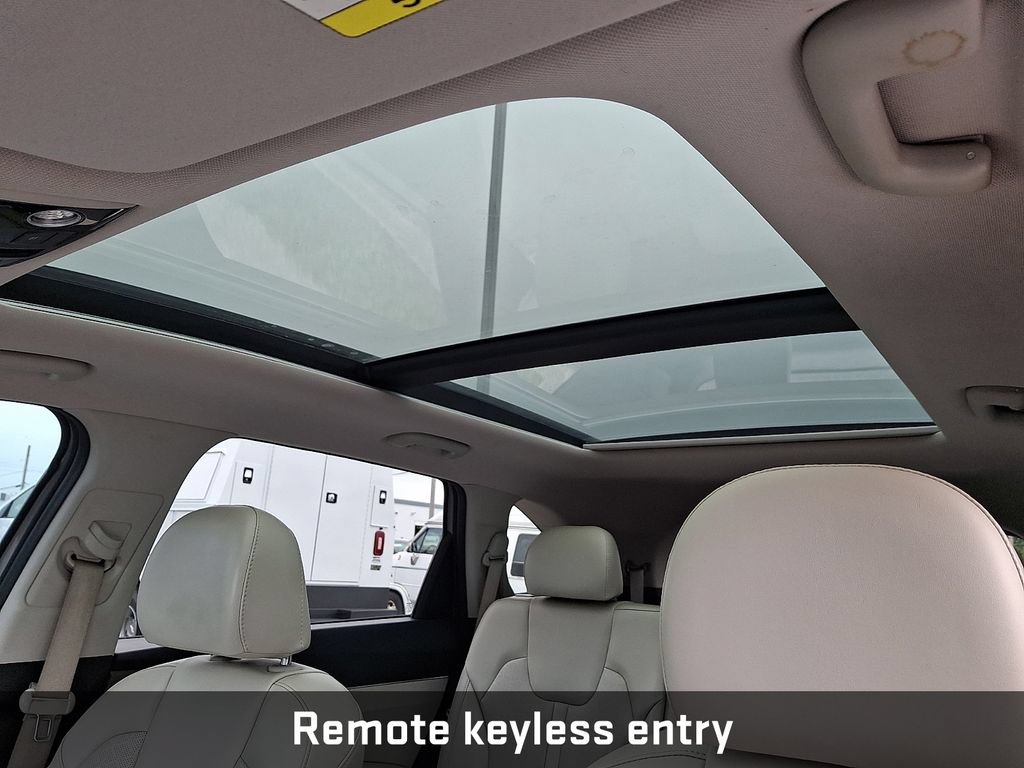 Used 2022 Kia Sorento S w/ Panoramic Sunroof Package AWD/4WD image 19