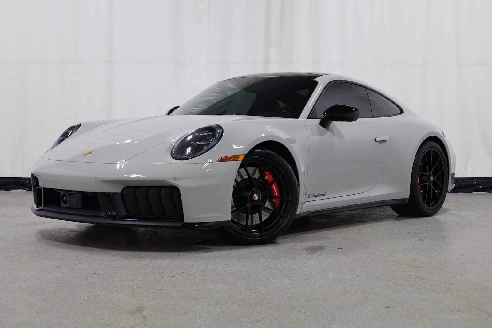 Used 2025 Porsche 911 Carrera 4 GTS AWD/4WD image 1