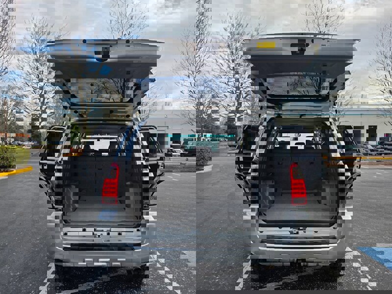 Used 2007 Toyota 4Runner SR5 image 31