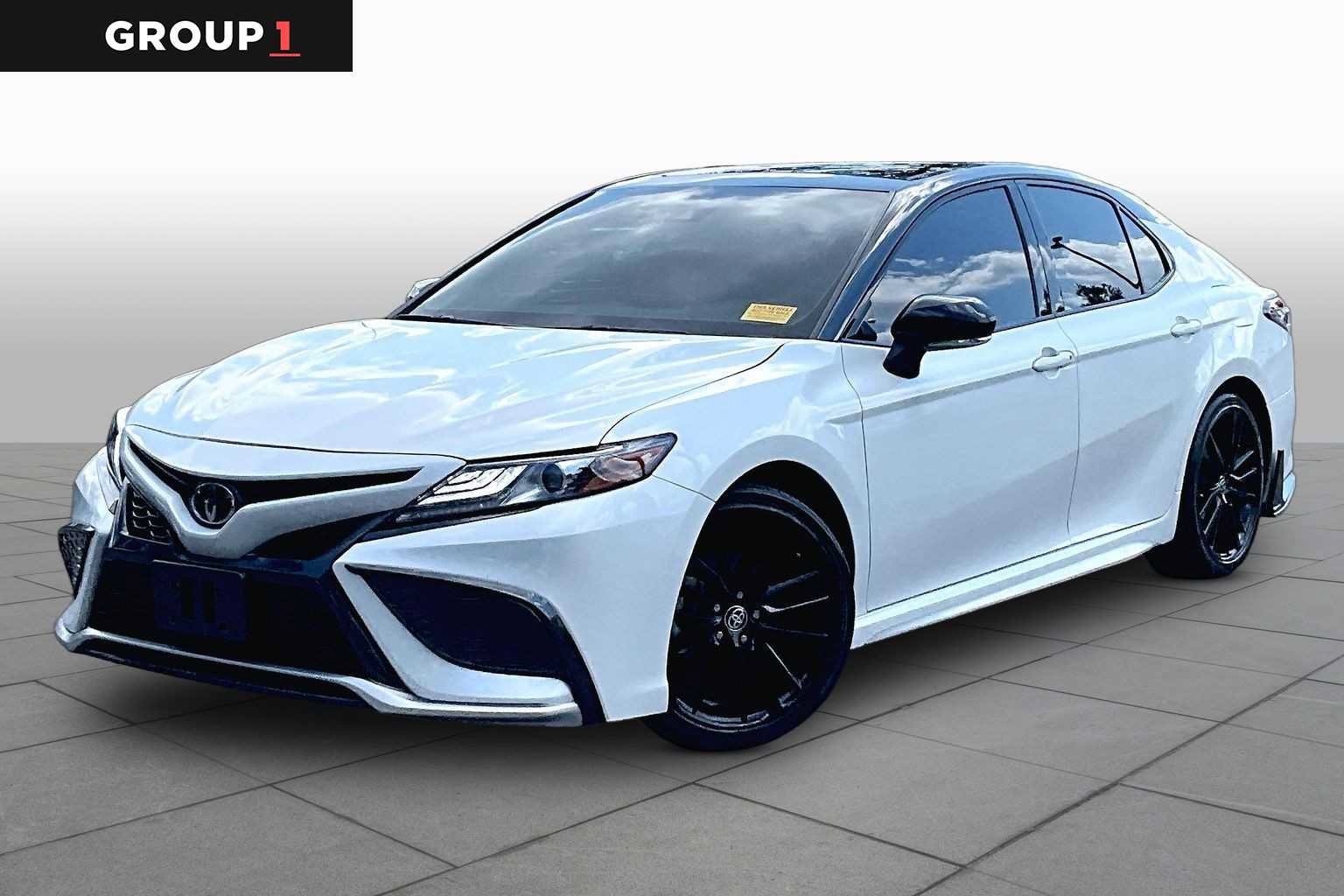 Used 2024 Toyota Camry XSE FWD image 1