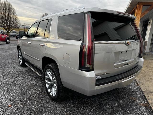 Used 2016 Cadillac Escalade Luxury image 7