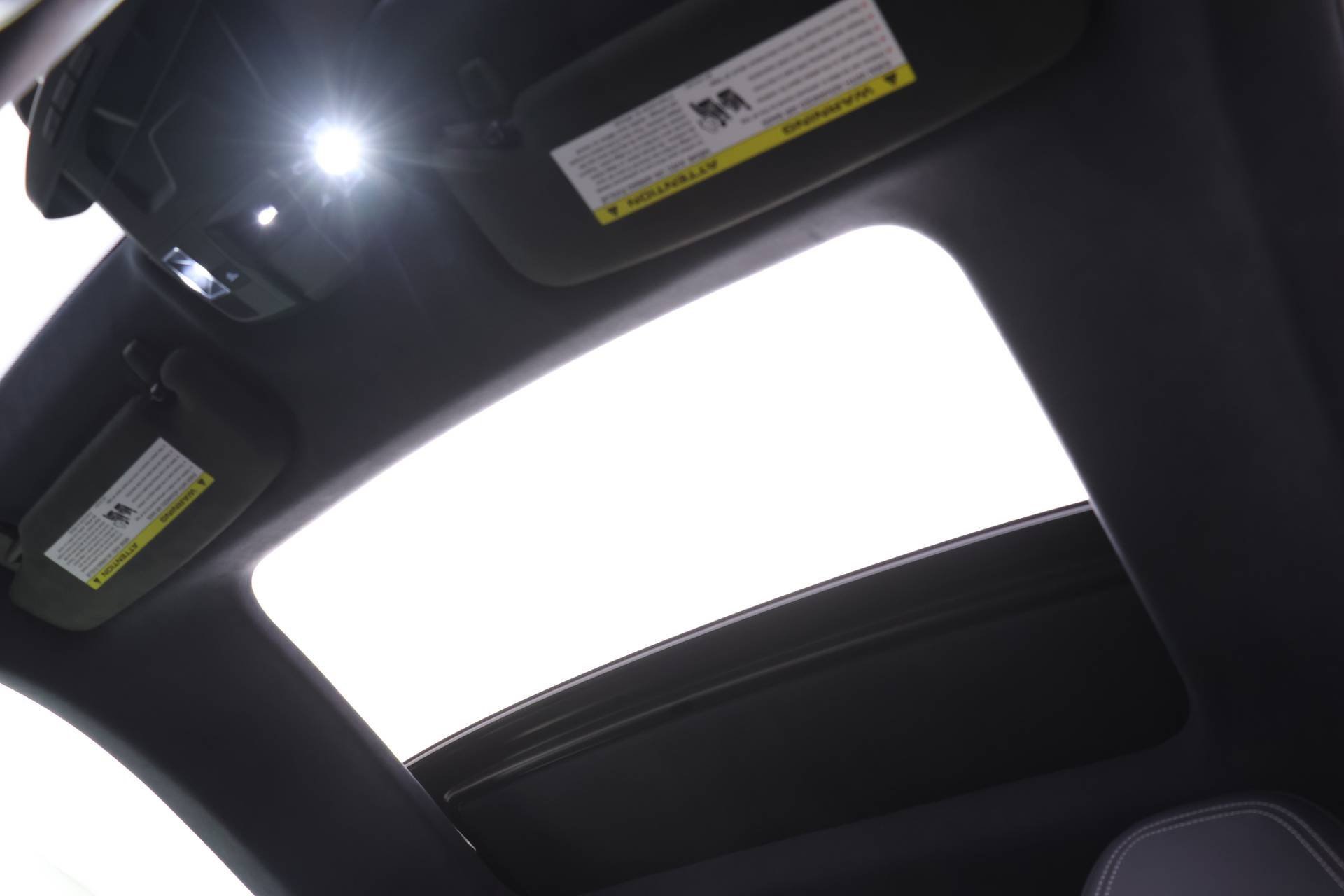 Certified 2025 Porsche 911 Carrera image 23