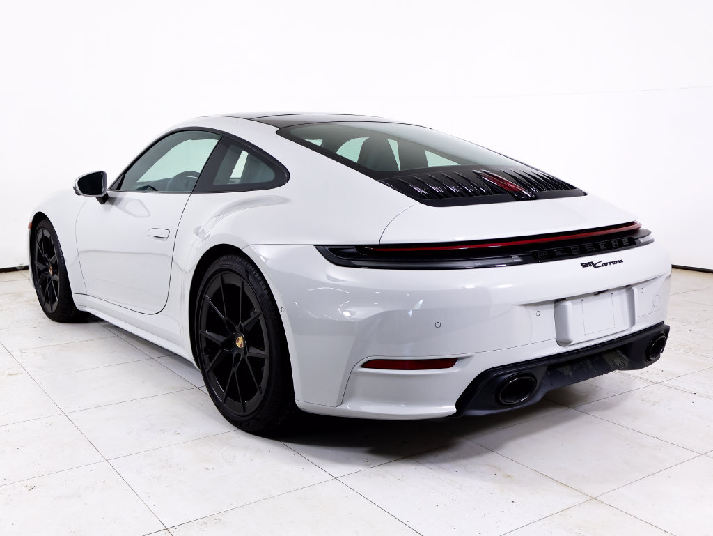 Certified 2026 Porsche 911 Carrera RWD image 3