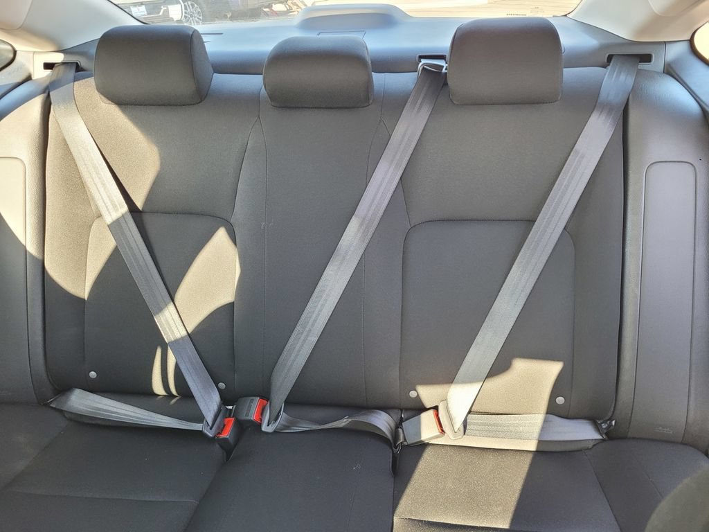Used 2022 Honda Civic LX image 10
