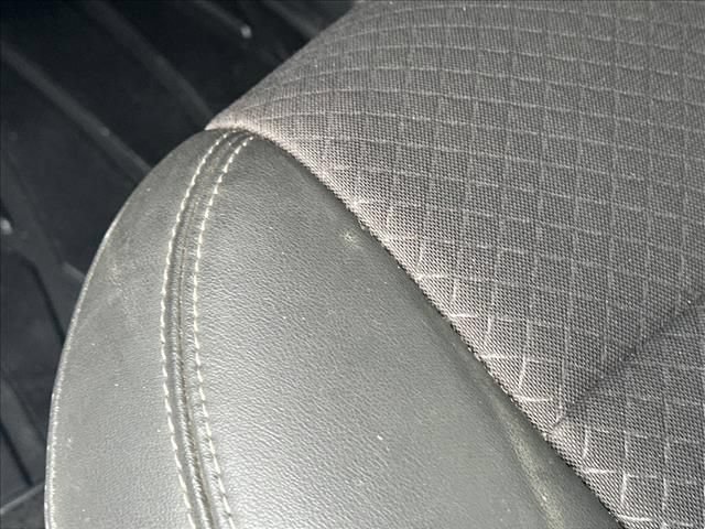 Certified 2021 Buick Encore Preferred w/ Safety Package FWD image 18