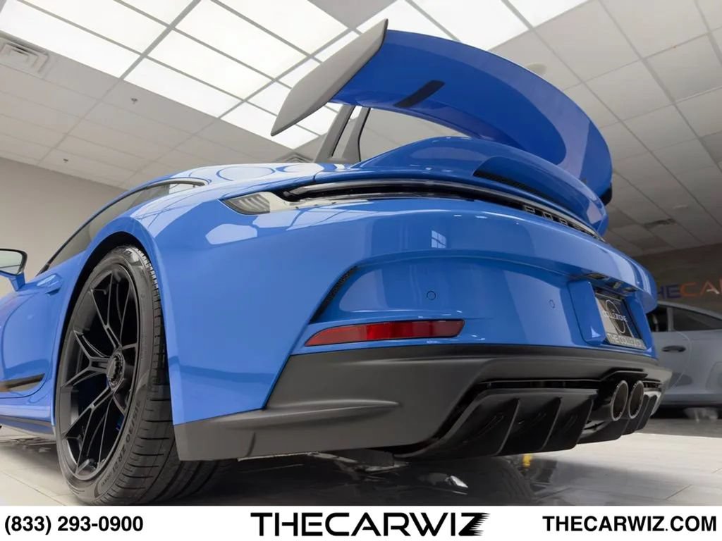 Used 2022 Porsche 911 GT3 RWD image 17