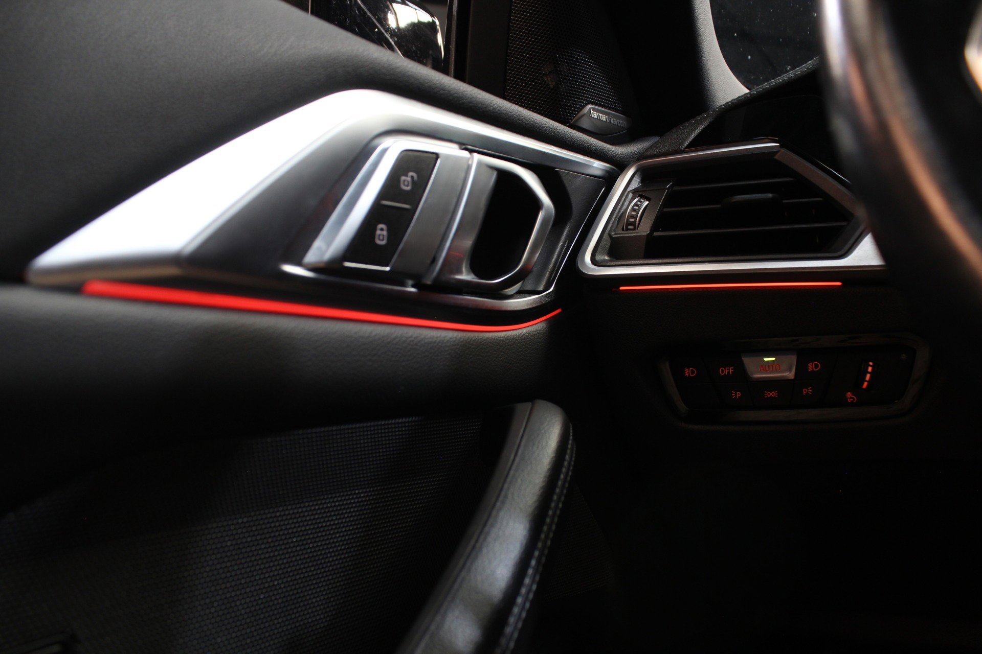 Used 2023 BMW 430i Convertible w/ M Sport Package RWD image 52