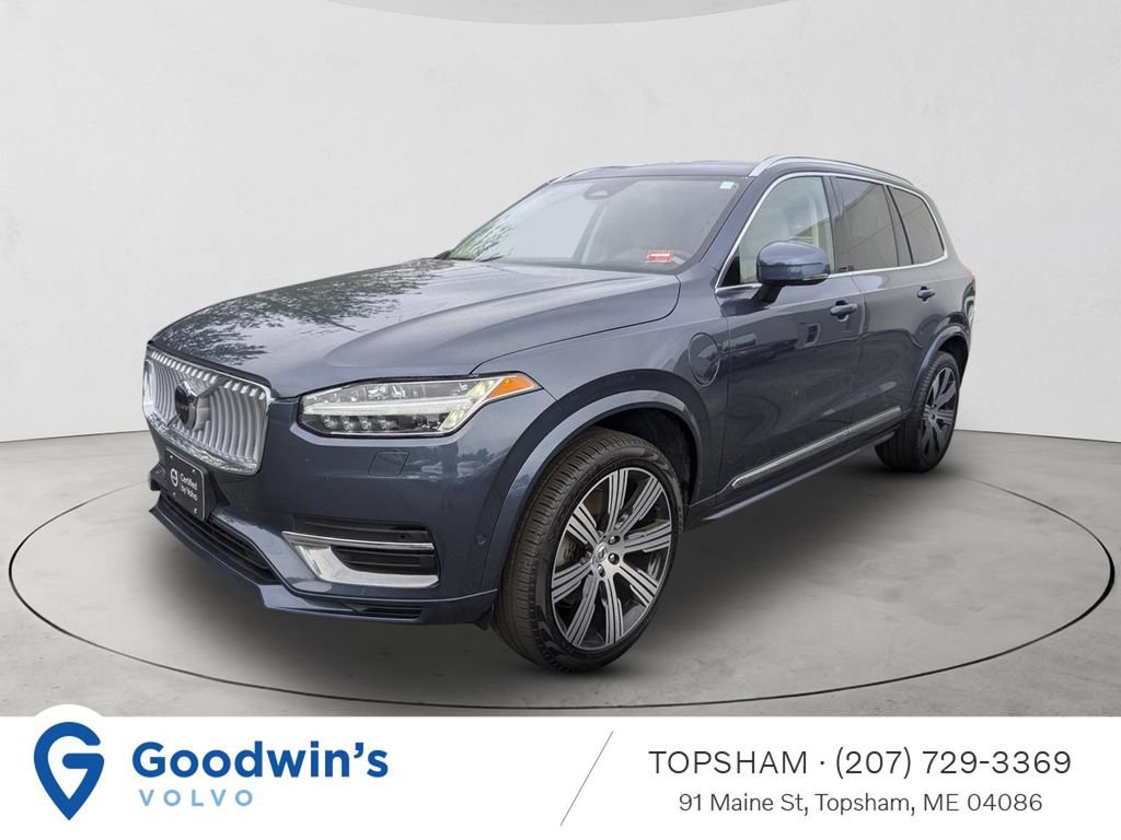 Certified 2025 Volvo XC90 T8 Ultra w/ Protection Package Premier