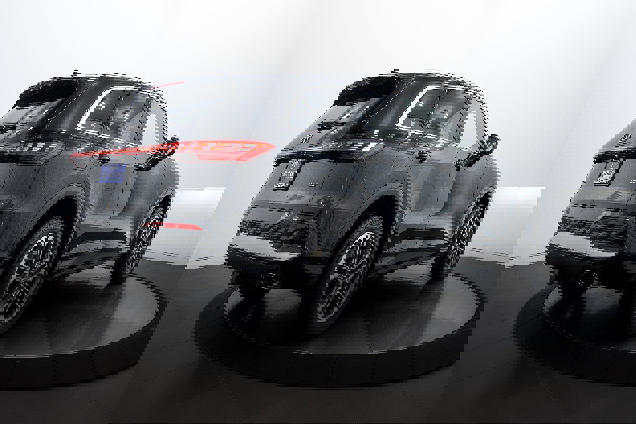 New 2025 Audi Q5 Premium Plus image 4