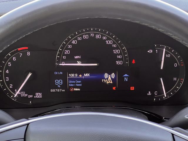 Used 2018 Cadillac XT5 Luxury w/ Driver Awareness Package image 17