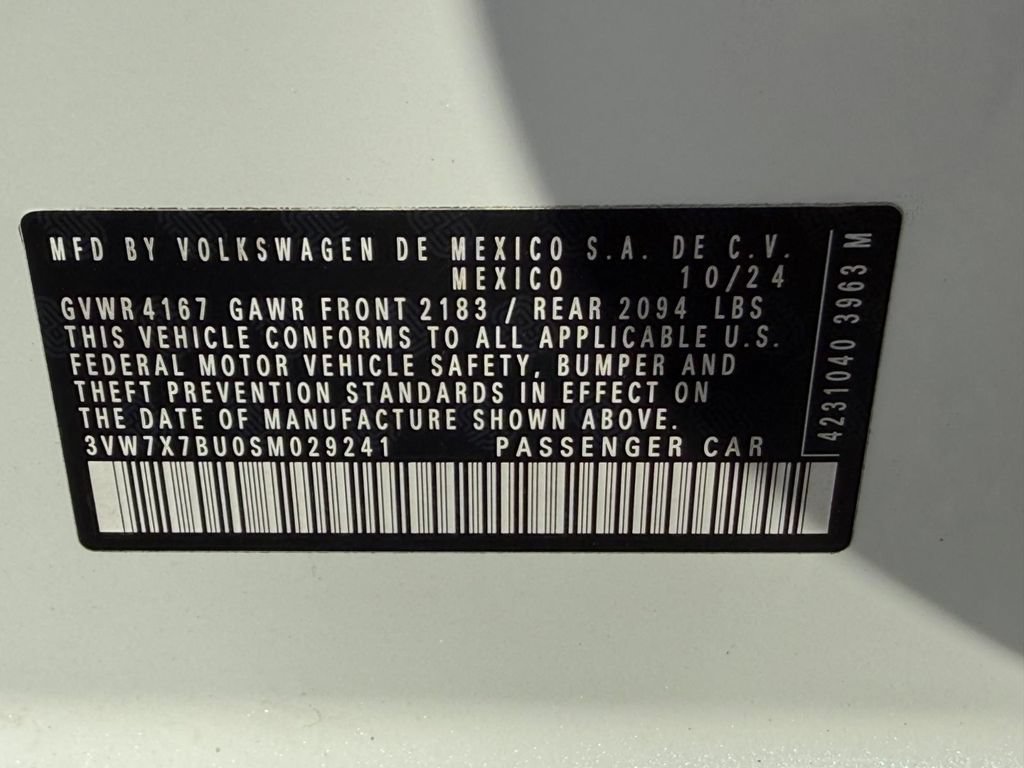 Used 2025 Volkswagen Jetta SE FWD image 23