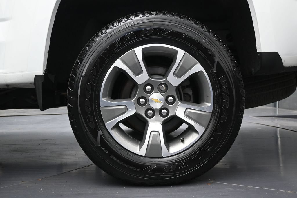 Used 2019 Chevrolet Colorado Z71 AWD/4WD image 14