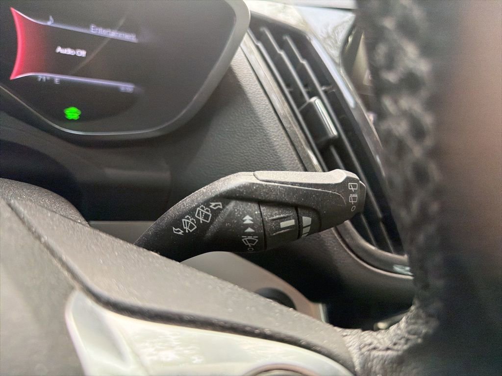 Used 2013 Ford C-MAX SEL image 17