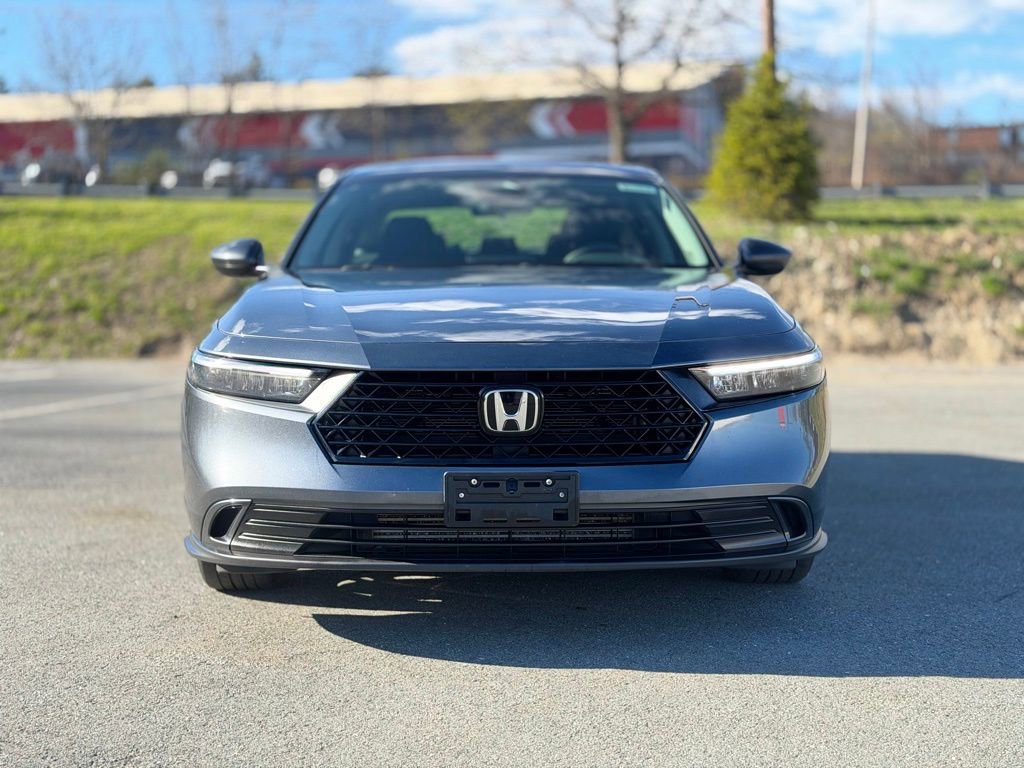 Used 2023 Honda Accord EX image 10