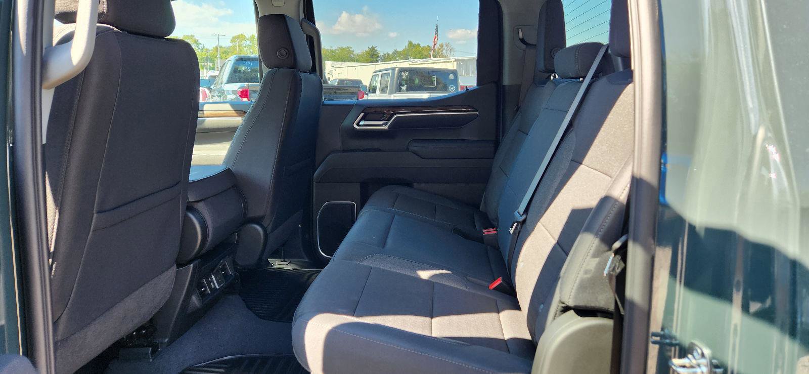 New 2026 Chevrolet Silverado 1500 LT image 11