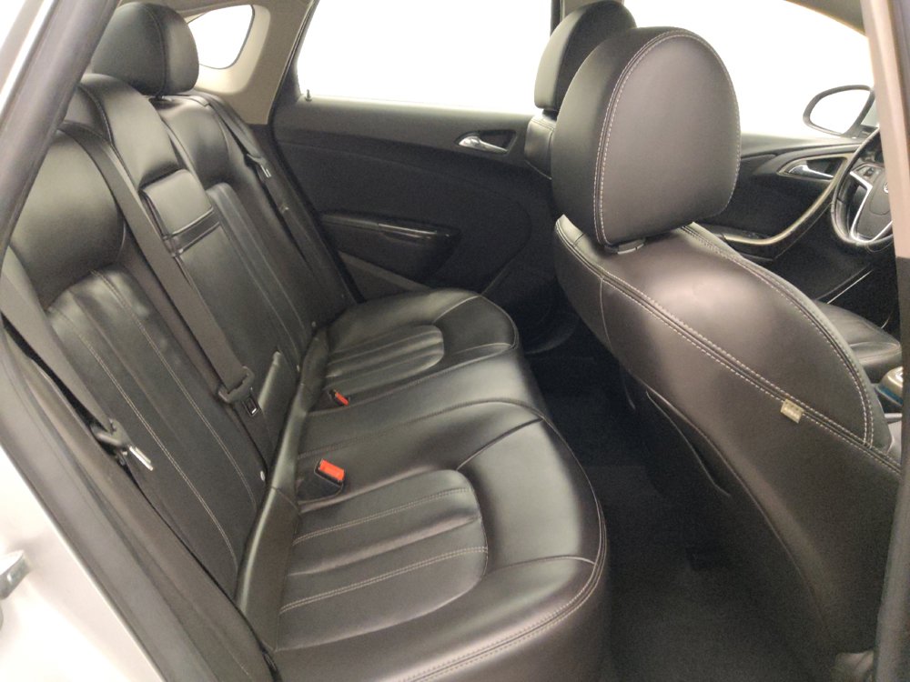 Used 2015 Buick Verano Leather FWD image 19