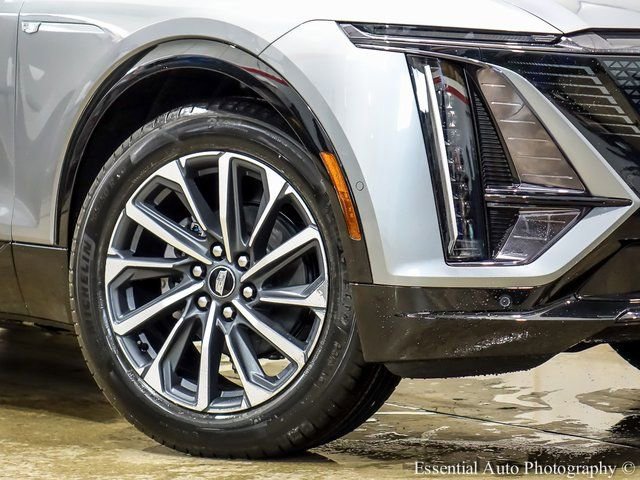 New 2025 Cadillac Lyriq Sport w/ LPO, Floor Liner Package image 3