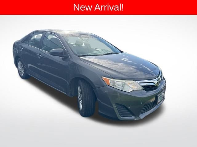 Used 2013 Toyota Camry LE