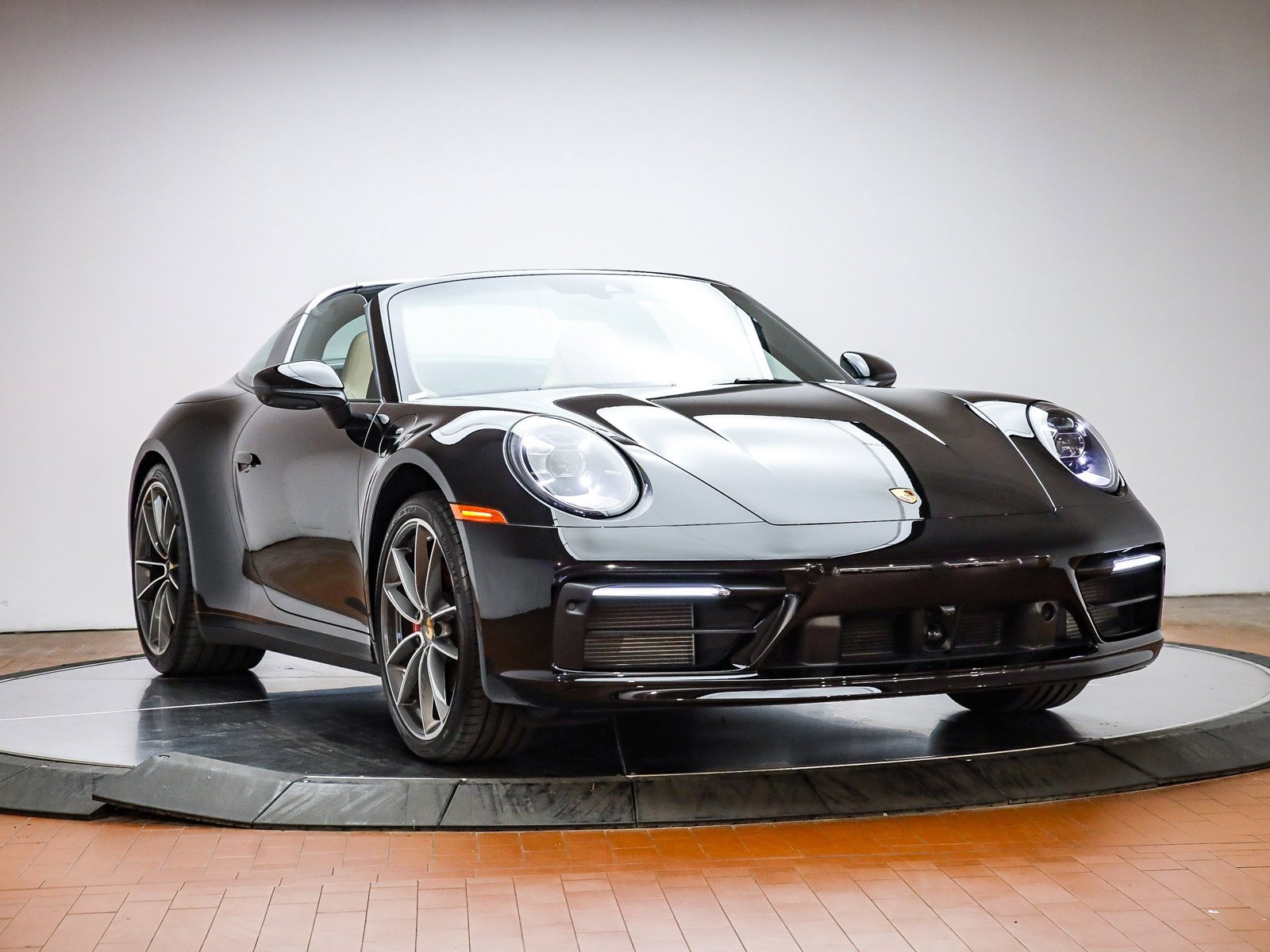 Used 2024 Porsche 911 Targa 4S image 15