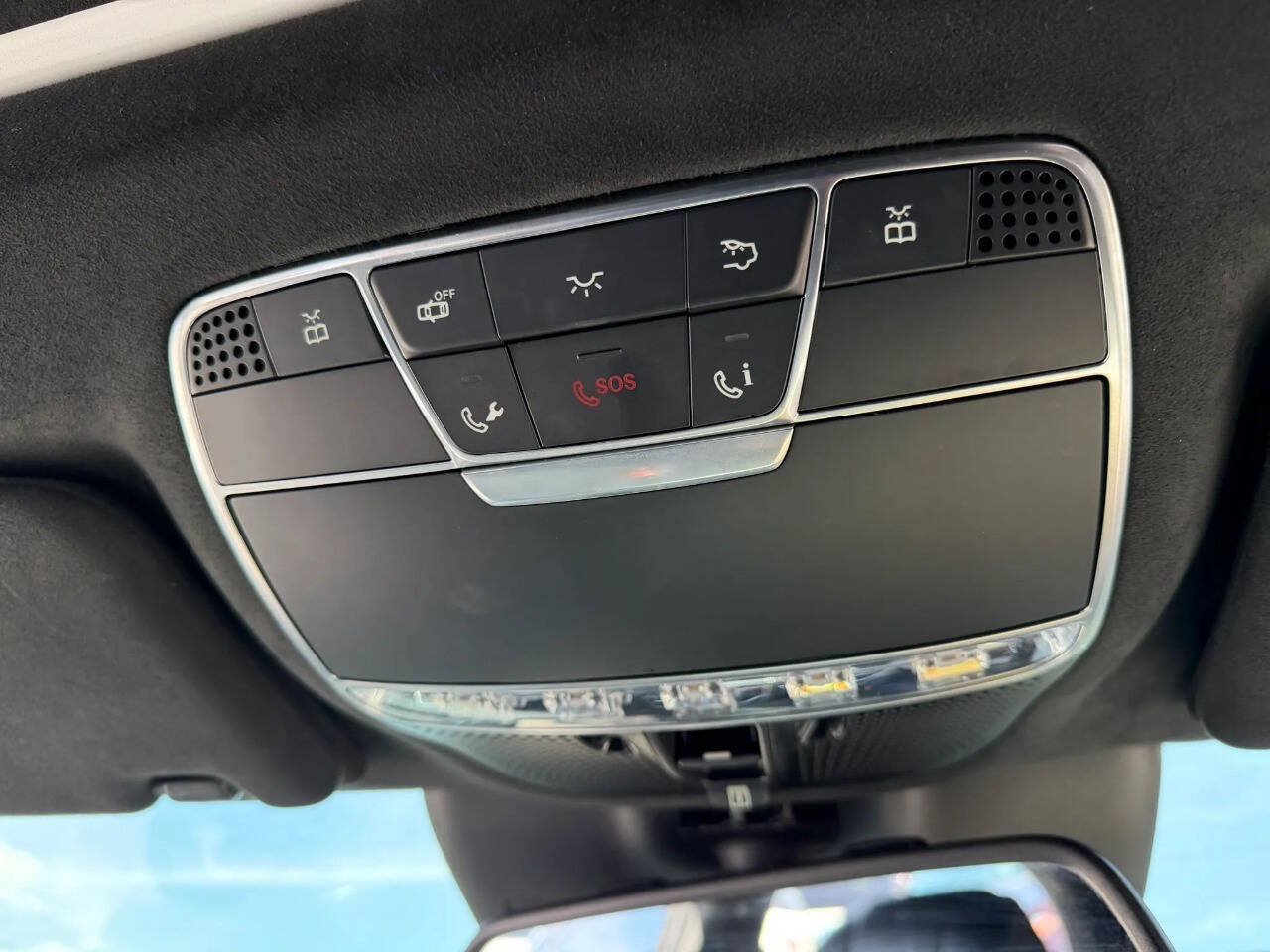 Used 2016 Mercedes-Benz S 63 AMG 4MATIC Sedan image 35