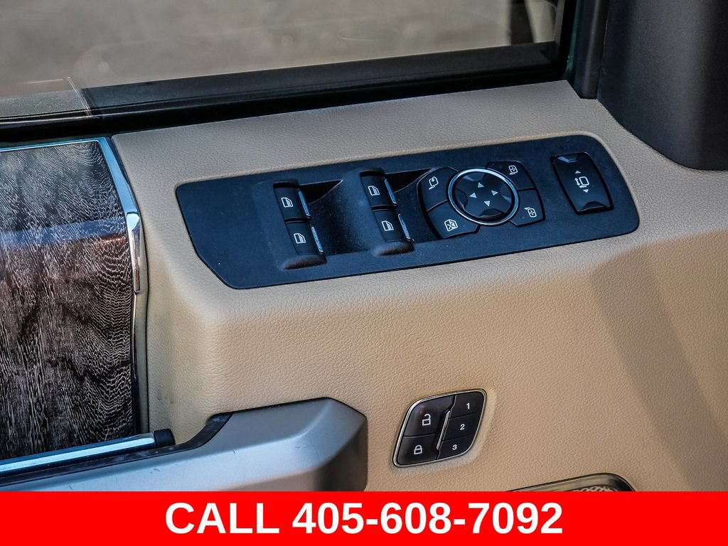Used 2017 Ford F250 Lariat w/ Lariat Value Package AWD/4WD image 28