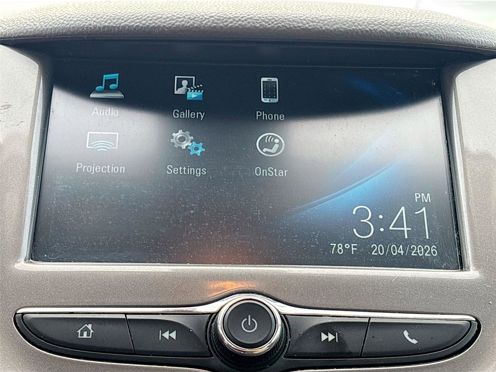 Used 2018 Chevrolet Cruze LT w/ Convenience Package image 14