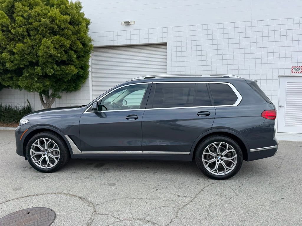 Used 2020 BMW X7 xDrive40i w/ Premium Package AWD/4WD image 3