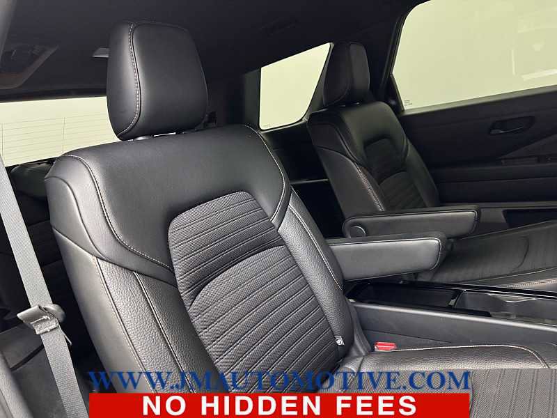 Used 2023 Nissan Pathfinder Rock Creek AWD/4WD image 21