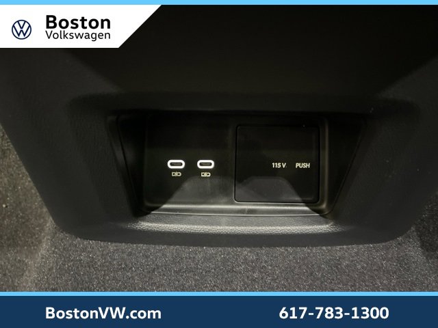 New 2025 Volkswagen Atlas Cross Sport SEL Premium R-Line image 22