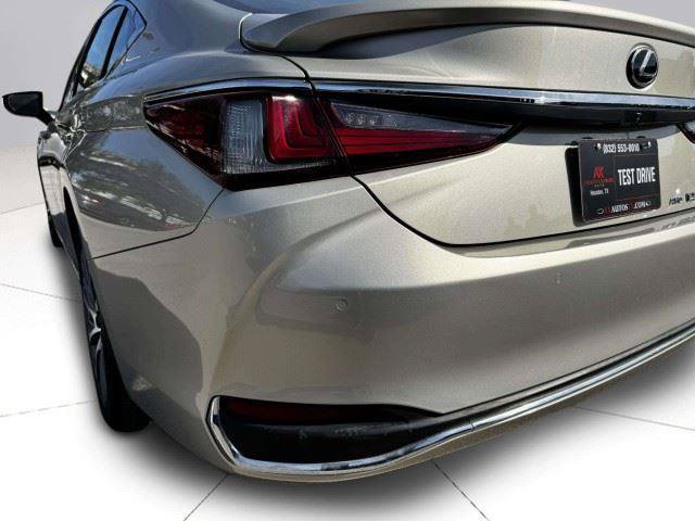 Used 2021 Lexus ES 250 w/ Premium Package AWD/4WD image 16