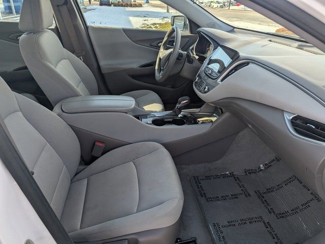 Certified 2024 Chevrolet Malibu LT image 4