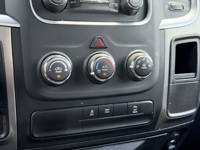 Used 2024 RAM 1500 Warlock AWD/4WD image 21