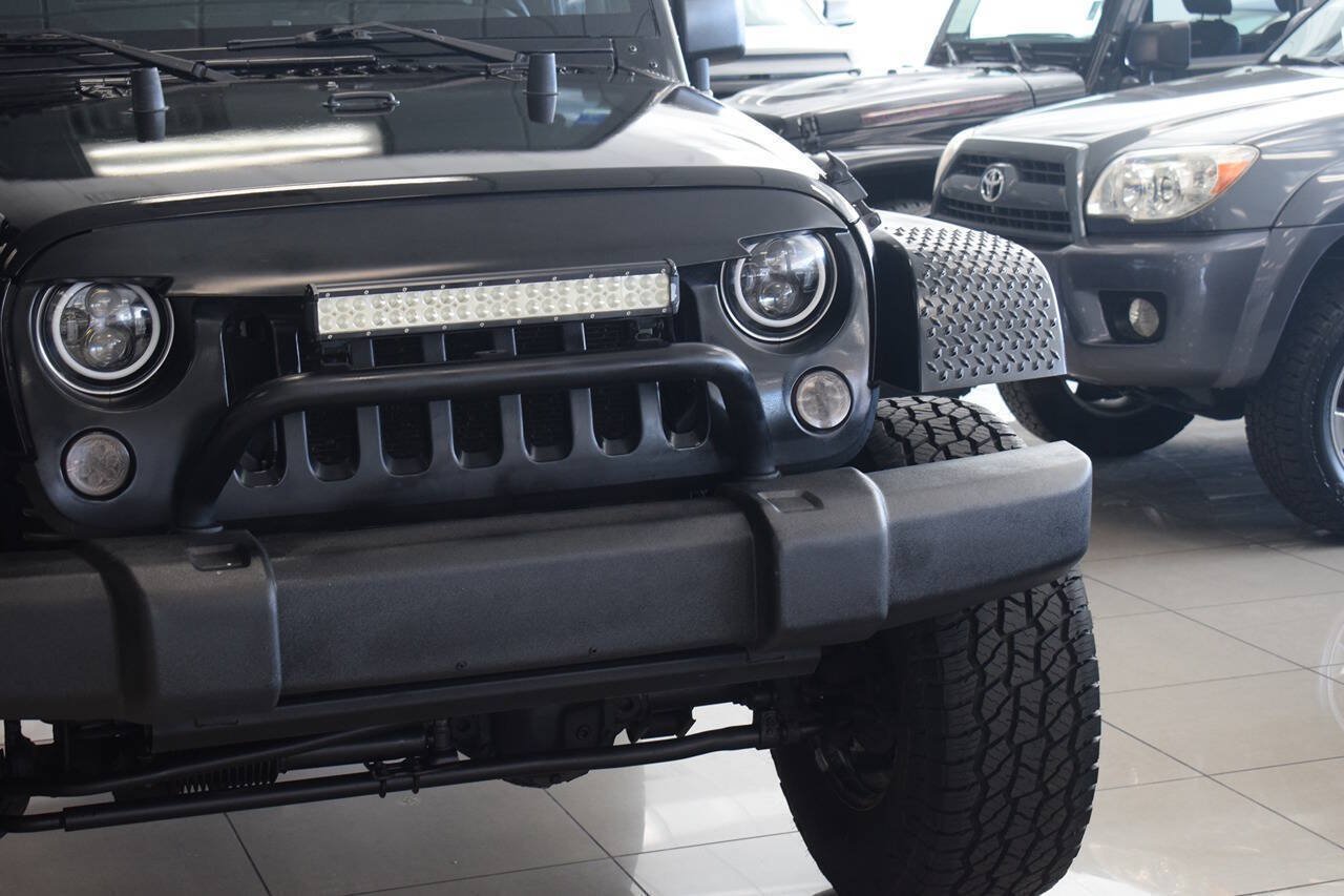 Used 2008 Jeep Wrangler X AWD/4WD image 14