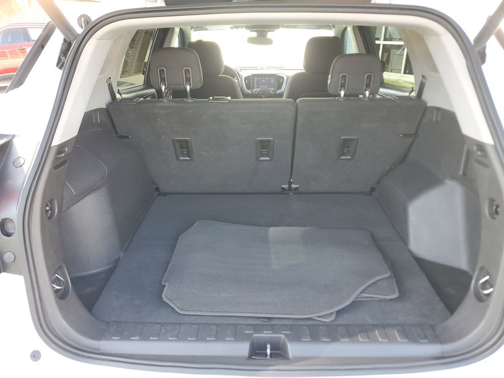 Used 2020 GMC Terrain SLE w/ Driver Convenience Package image 26