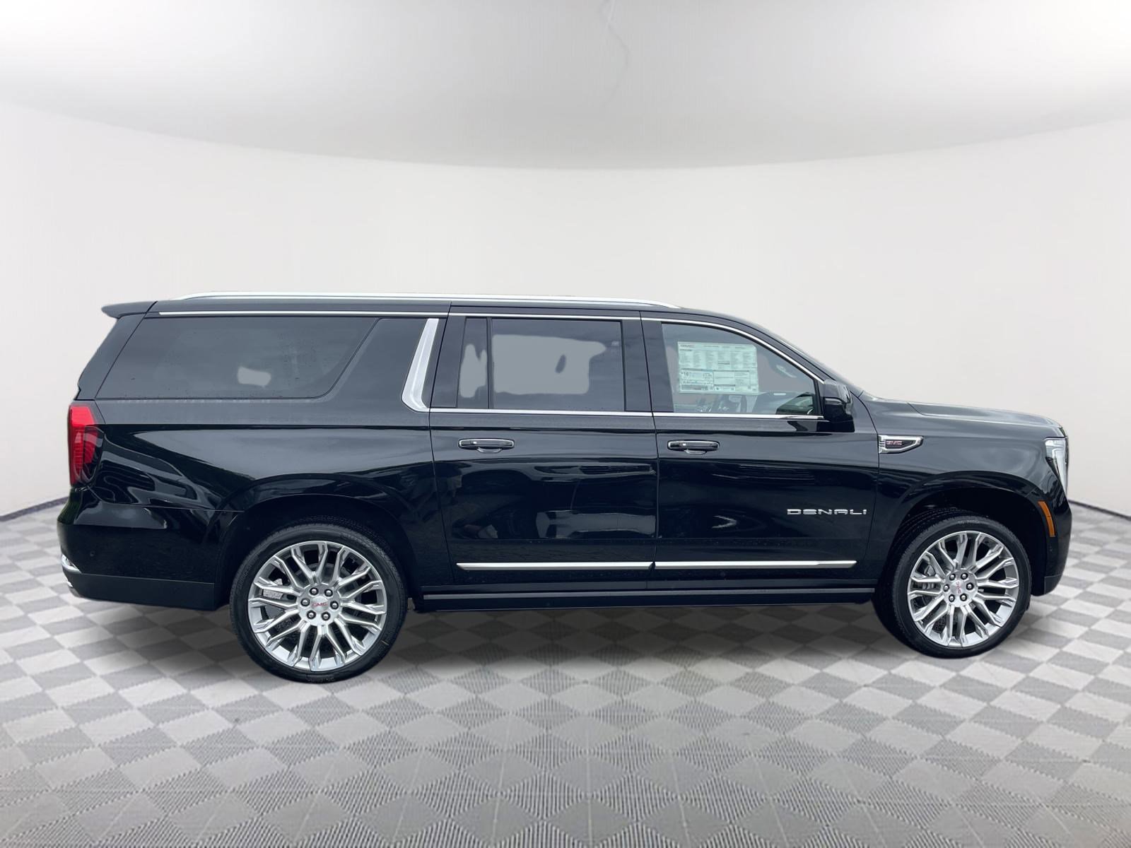 New 2026 GMC Yukon XL Denali image 9