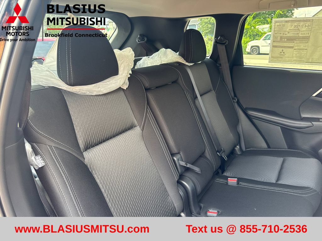 Used 2025 Mitsubishi Outlander ES AWD/4WD image 26