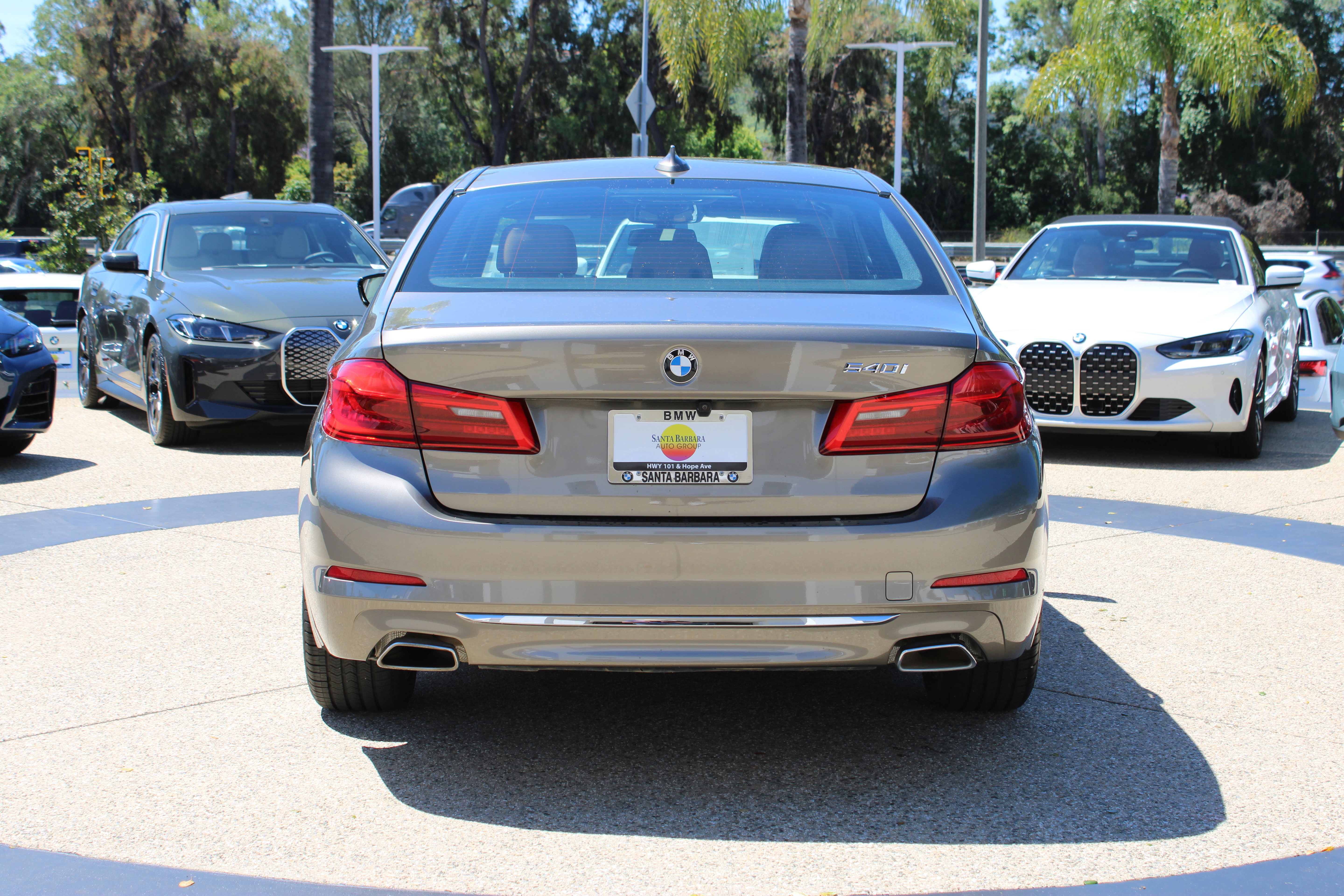 Used 2018 BMW 540i RWD image 5
