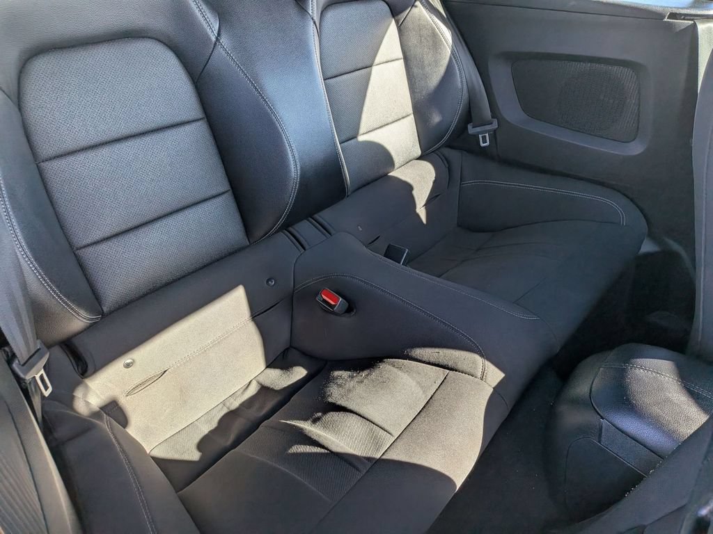 Used 2023 Ford Mustang Convertible RWD image 32