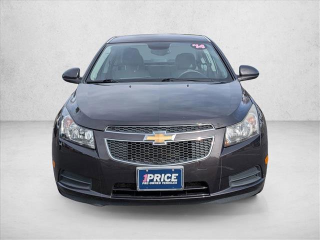 Used 2014 Chevrolet Cruze LT image 2