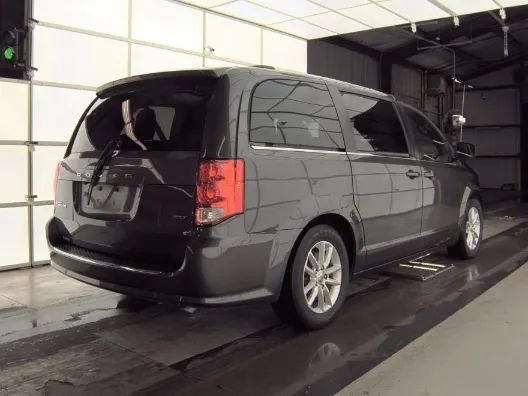 Used 2020 Dodge Grand Caravan SXT image 5